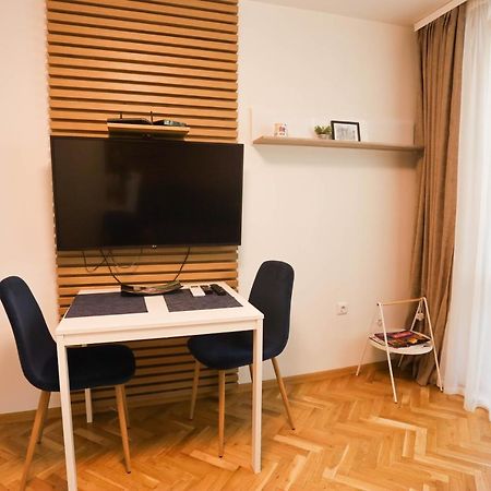 White Central Apartment فارنا المظهر الخارجي الصورة